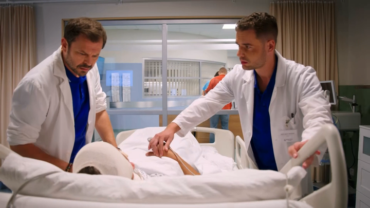 Nemocnica - Alexander Bárta a Dušan Ambróš 